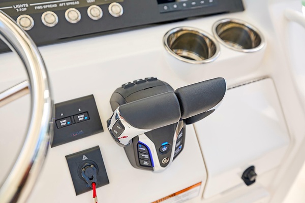 23ft Regulator Yacht For Sale