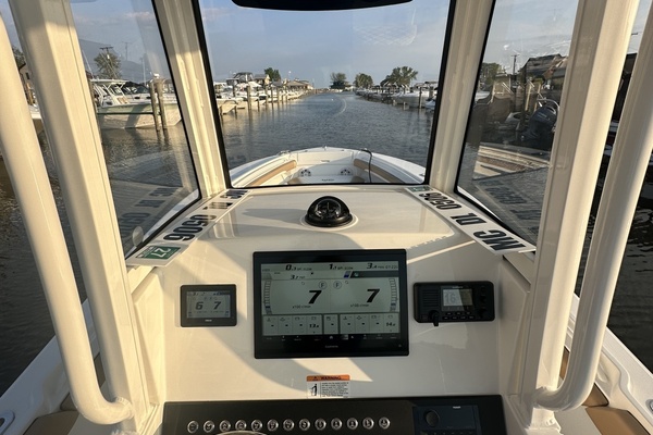 23ft Regulator Yacht For Sale