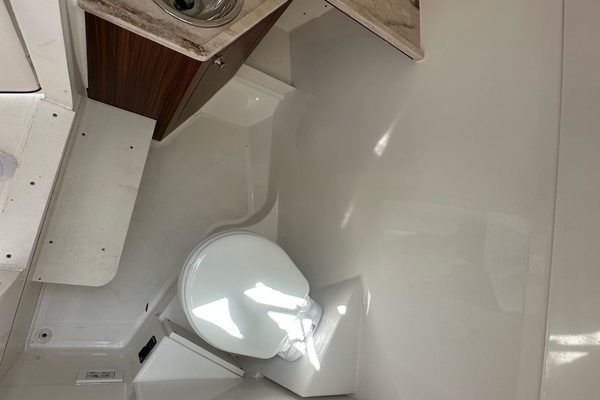 Miss Jeannie II 29ft Pursuit Yacht For Sale