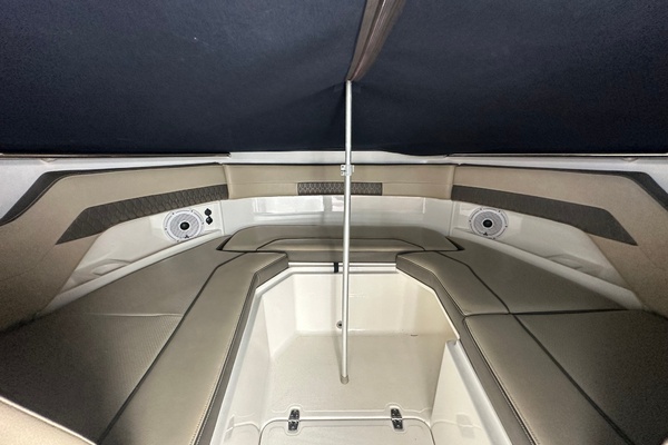 Miss Jeannie II 29ft Pursuit Yacht For Sale