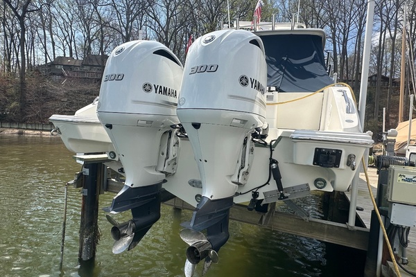 Miss Jeannie II 29ft Pursuit Yacht For Sale