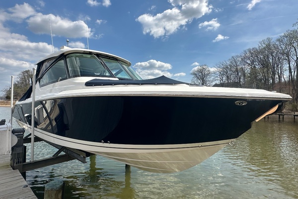 Miss Jeannie II 29ft Pursuit Yacht For Sale