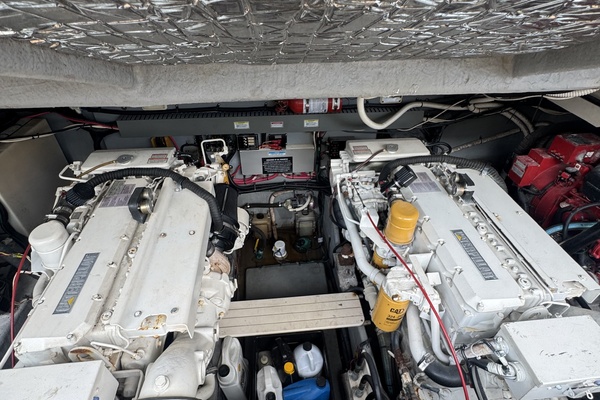 TEASER 37ft Sea Ray Yacht For Sale