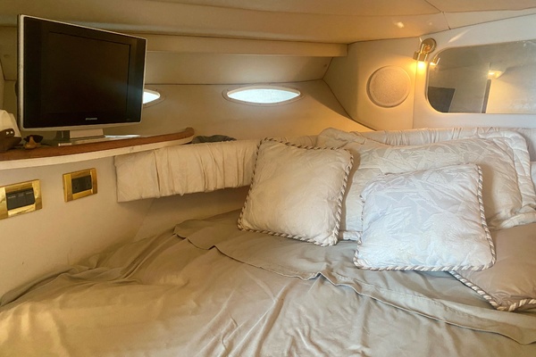 TEASER 37ft Sea Ray Yacht For Sale