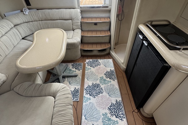 TEASER 37ft Sea Ray Yacht For Sale