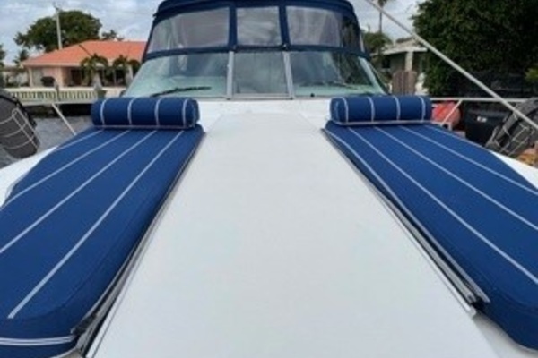 Photo of the 2003 Formula  "WHY KNOT 2"