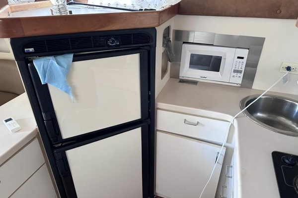 REEL CHAOS 40ft Mainship Yacht For Sale