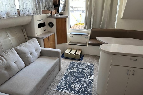 REEL CHAOS 40ft Mainship Yacht For Sale