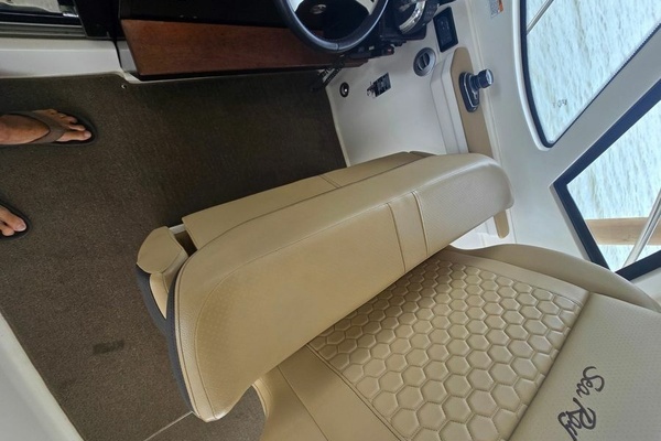 2018 Sea Ray 35