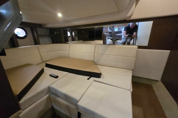 35ft Sea Ray Yacht For Sale