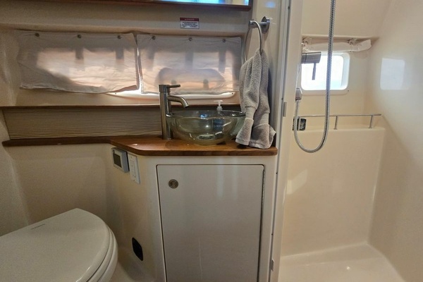 35ft Sea Ray Yacht For Sale