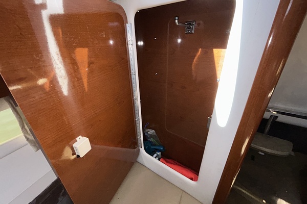 26ft Sea Ray Yacht For Sale