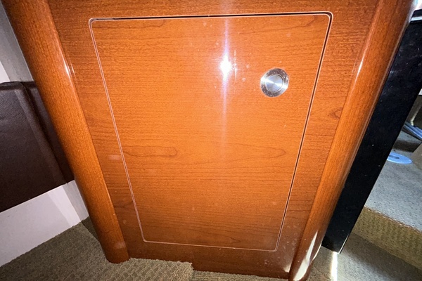 26ft Sea Ray Yacht For Sale