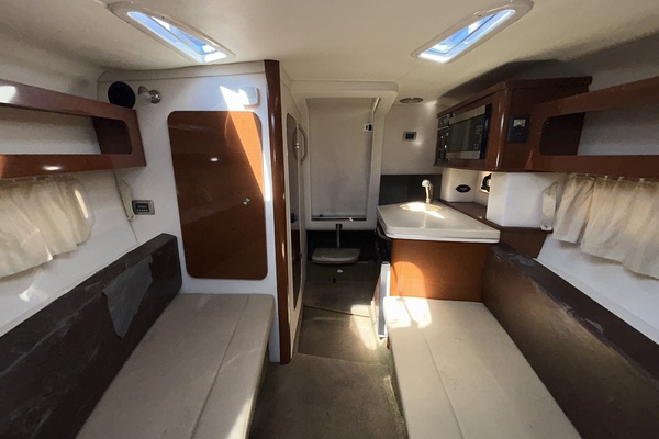 26ft Sea Ray Yacht For Sale