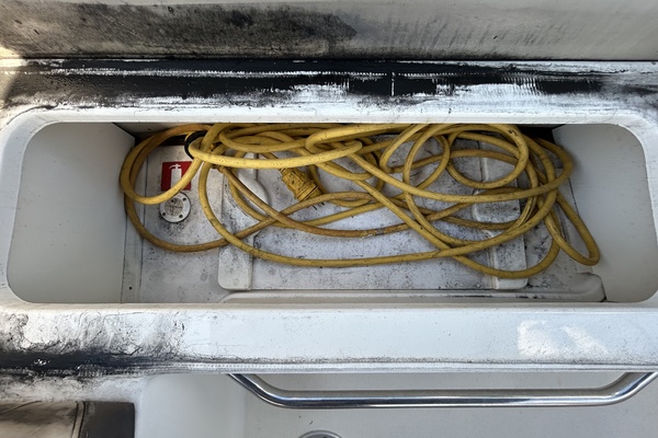 26ft Sea Ray Yacht For Sale