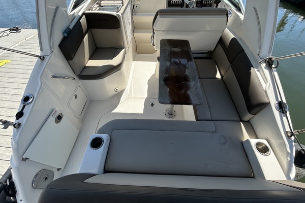 26ft Sea Ray Yacht For Sale