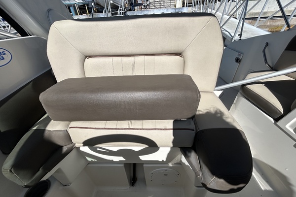 26ft Sea Ray Yacht For Sale