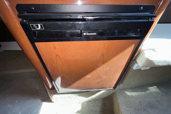 26ft Sea Ray Yacht For Sale