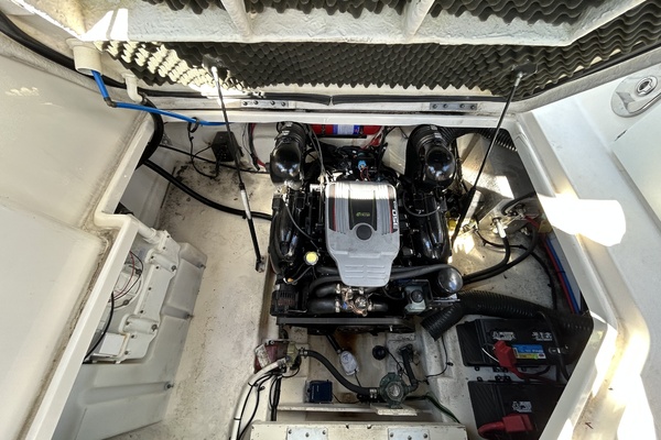 26ft Sea Ray Yacht For Sale