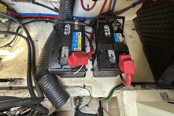 26ft Sea Ray Yacht For Sale