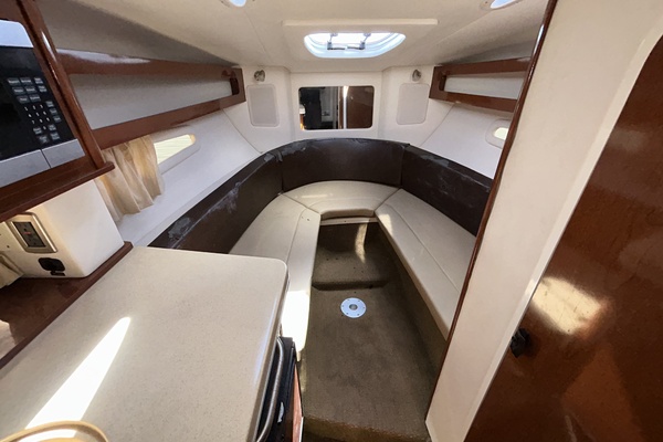 26ft Sea Ray Yacht For Sale