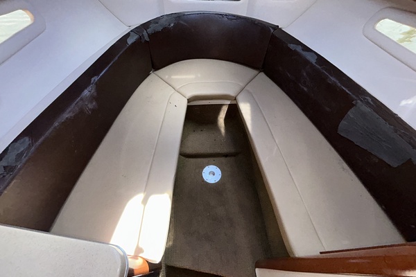 26ft Sea Ray Yacht For Sale