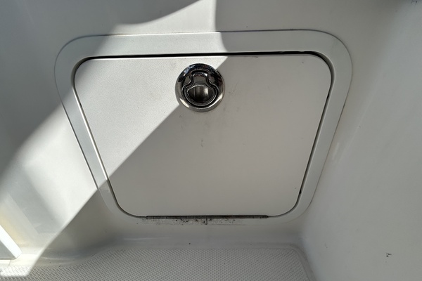 26ft Sea Ray Yacht For Sale