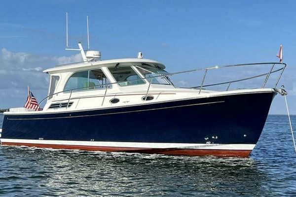2018 Back Cove 32