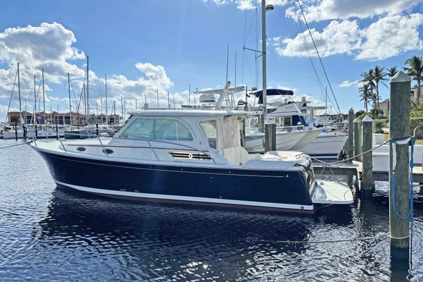 2018 Back Cove 32