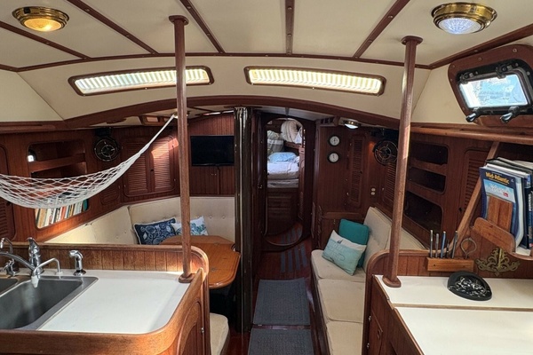 SeaQuel 44ft Norseman Yacht For Sale