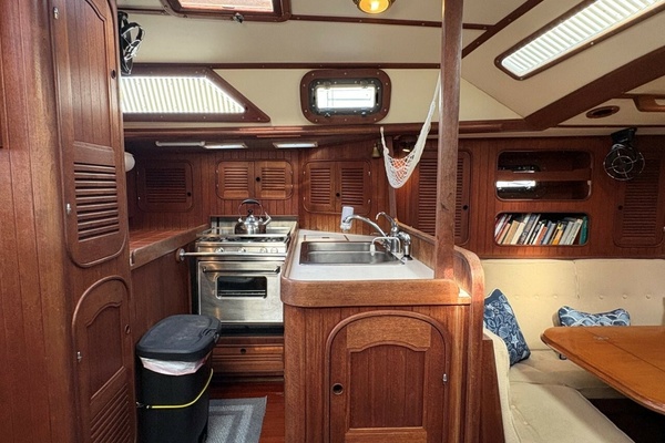 SeaQuel 44ft Norseman Yacht For Sale