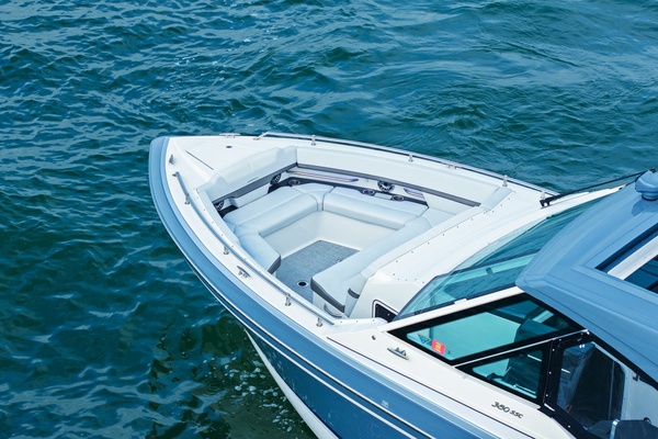 Formula 38 - Bada Beng - Exterior Profile