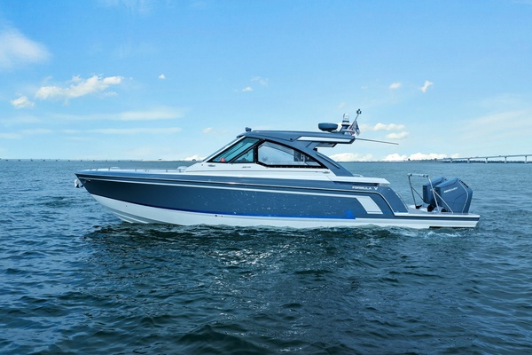 Formula 38 - Bada Beng - Exterior Profile