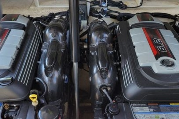 Freedom 32ft Sea Ray Yacht For Sale