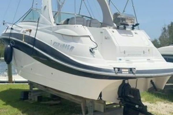 Photo of the 2006 Four Winns 