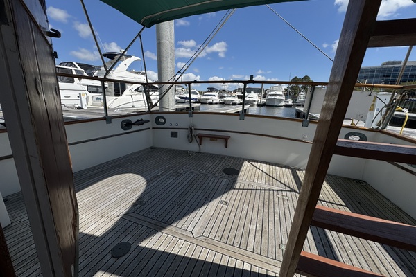 Pond Lily 32ft Grand Banks Yacht For Sale