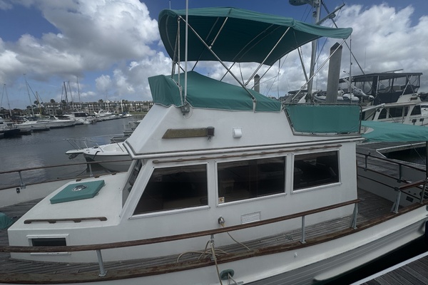 Pond Lily 32ft Grand Banks Yacht For Sale