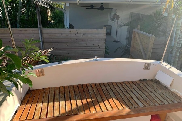 Photo of the 1998 Atlas 