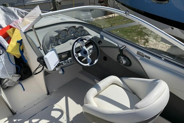 Photo of the 2008 Bayliner 