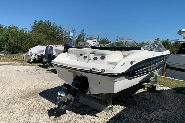 20ft Bayliner Yacht For Sale