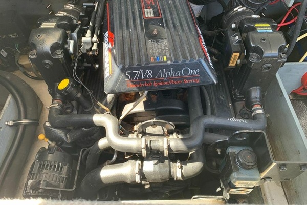 20ft Bayliner Yacht For Sale