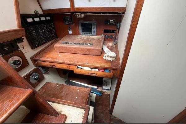 Photo of the 1981 Shannon  "LaMeghan"