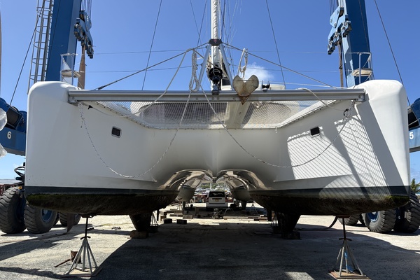 Apres Sail 42ft Lagoon Yacht For Sale