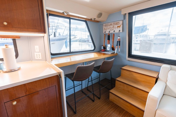 CYCLING TIDES 52ft Harbor Master Yacht For Sale