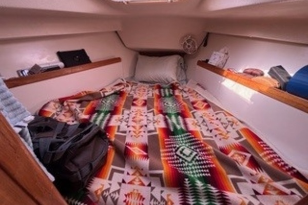 TOHTSOHNII 31ft Catalina Yacht For Sale