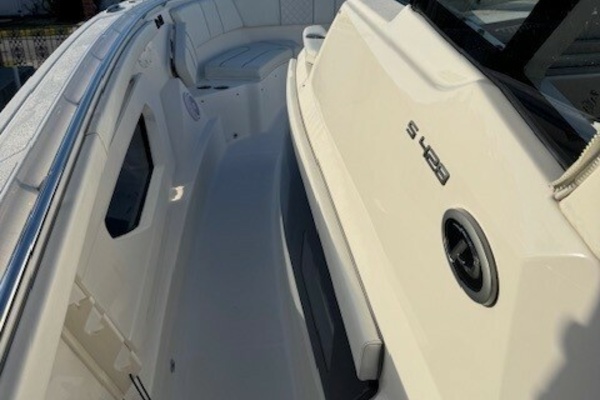 42ft Pursuit Yacht For Sale