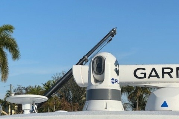 42ft Pursuit Yacht For Sale