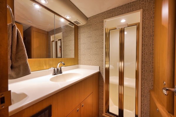 Uno Mas 60ft Weaver Yacht For Sale