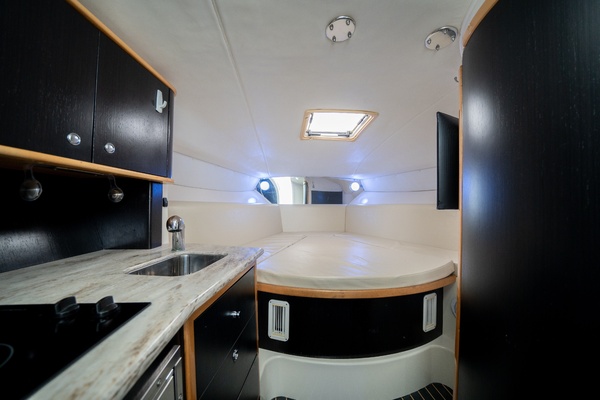 2011 Contender 40 Express