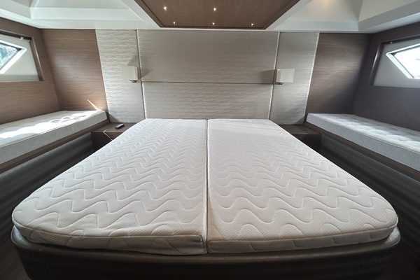 50ft Beneteau Yacht For Sale